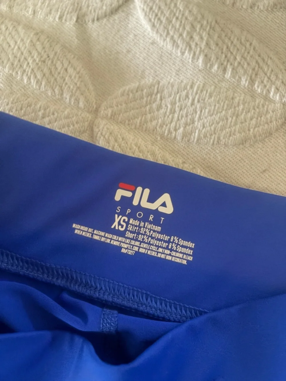 Fila Women's Royal Blue Athletic Skort with Reflective Zip Pocket size XS - Picture 4 of 7